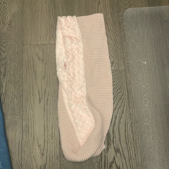 Pink Infinity scarf - Picture 1 of 1